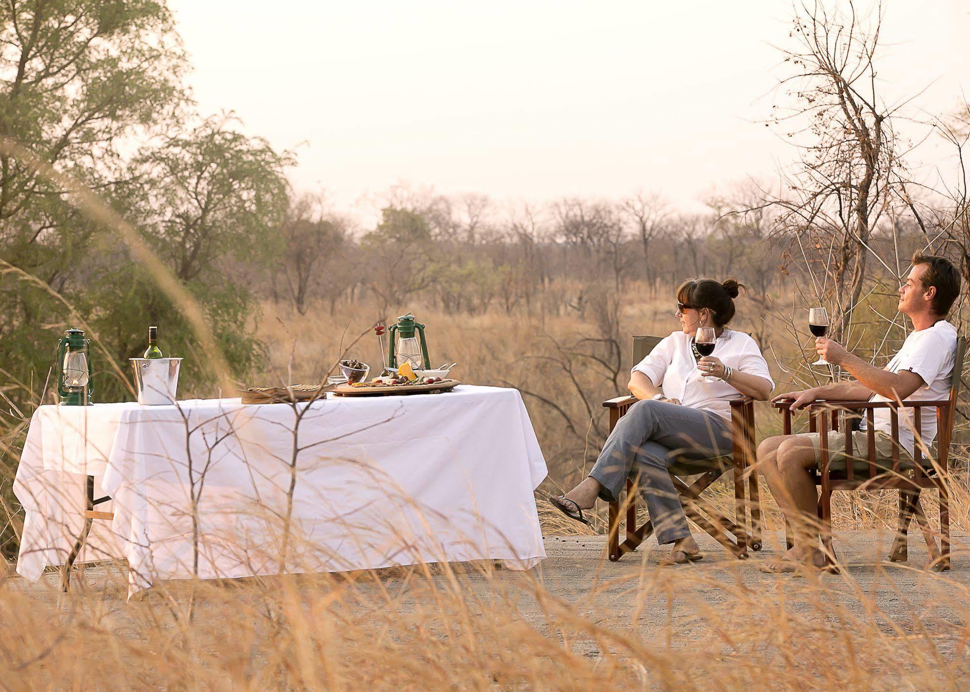 Wildtrack Safaris Eco Lodge Pandamatenga Exterior foto